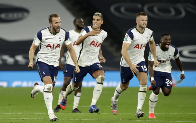 《学园偶像大师》风靡日本：手游营收榜榜首的常客