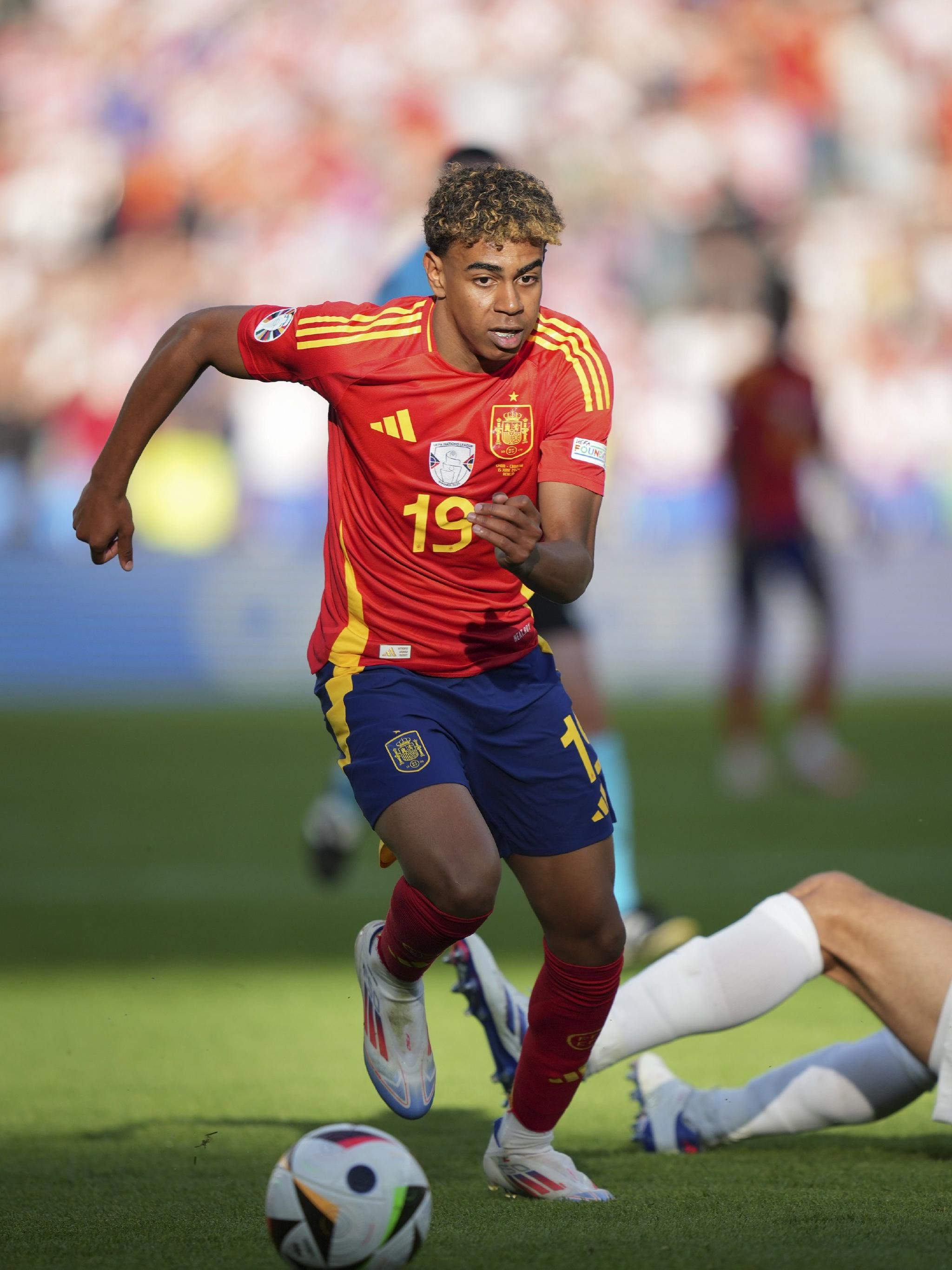 夏日狂欢 妄想山海首个线上云蹦迪盛会